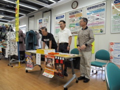 OLYMPUS DIGITAL CAMERA